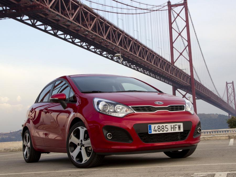  Kia Rio 5-Door 2011 года  (фото 28 из 30)